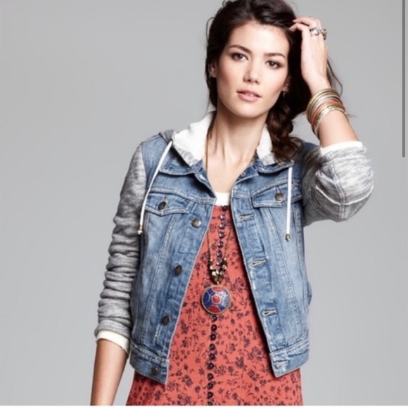 Free People Distressed Jean Jacket, Knit Sleeve, Removable Hood, Size Small - Picture 1 of 6